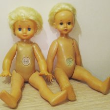 Помогите пожалуйста опознать двух кукол