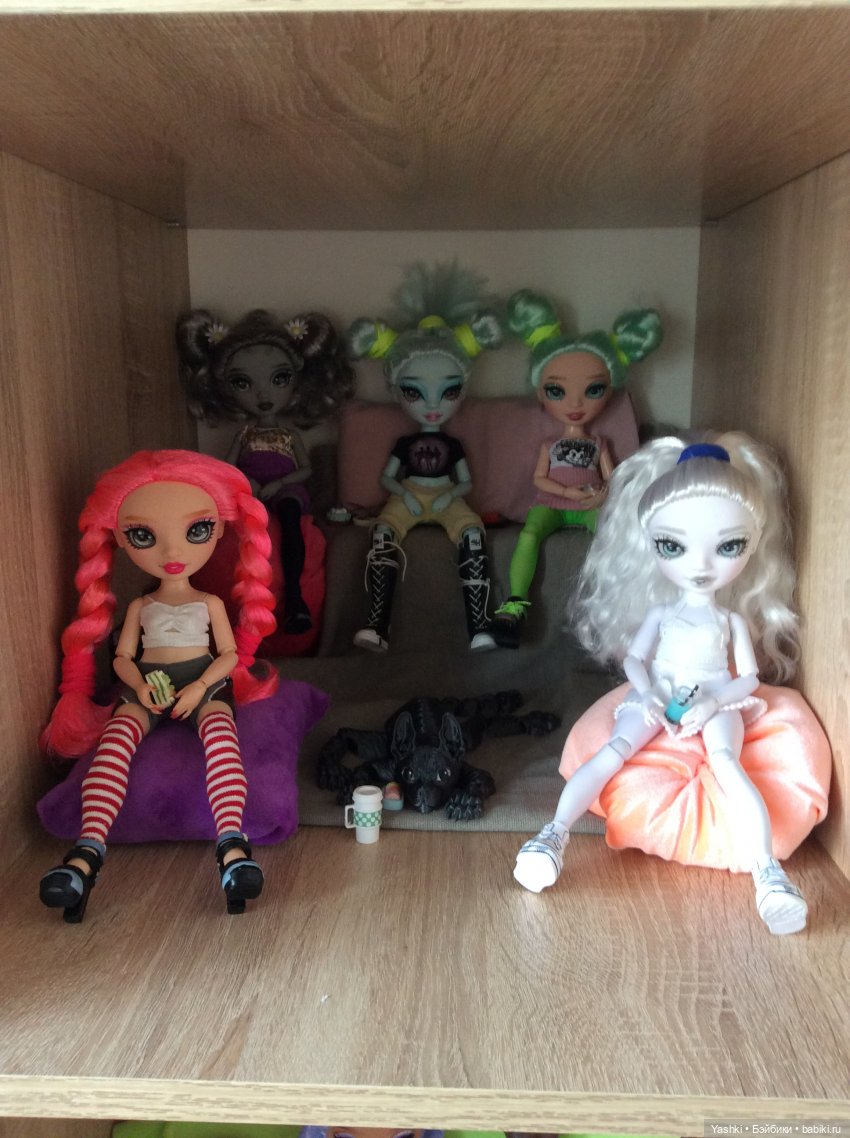 Новенькие и наша обычная жизнь