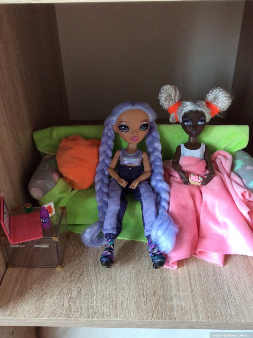 Новенькие и наша обычная жизнь