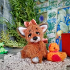 Мини лисик девочка с цыпой