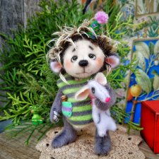 Ёжик с мышкой