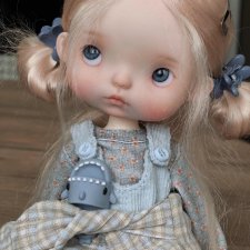 Xiaomi monst doll