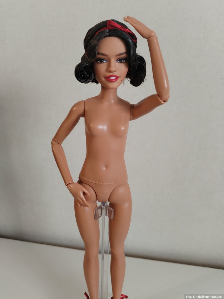 Обзор и распаковка Белоснежки по новому фильму