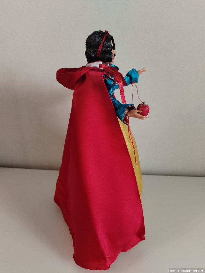 Обзор и распаковка Белоснежки по новому фильму