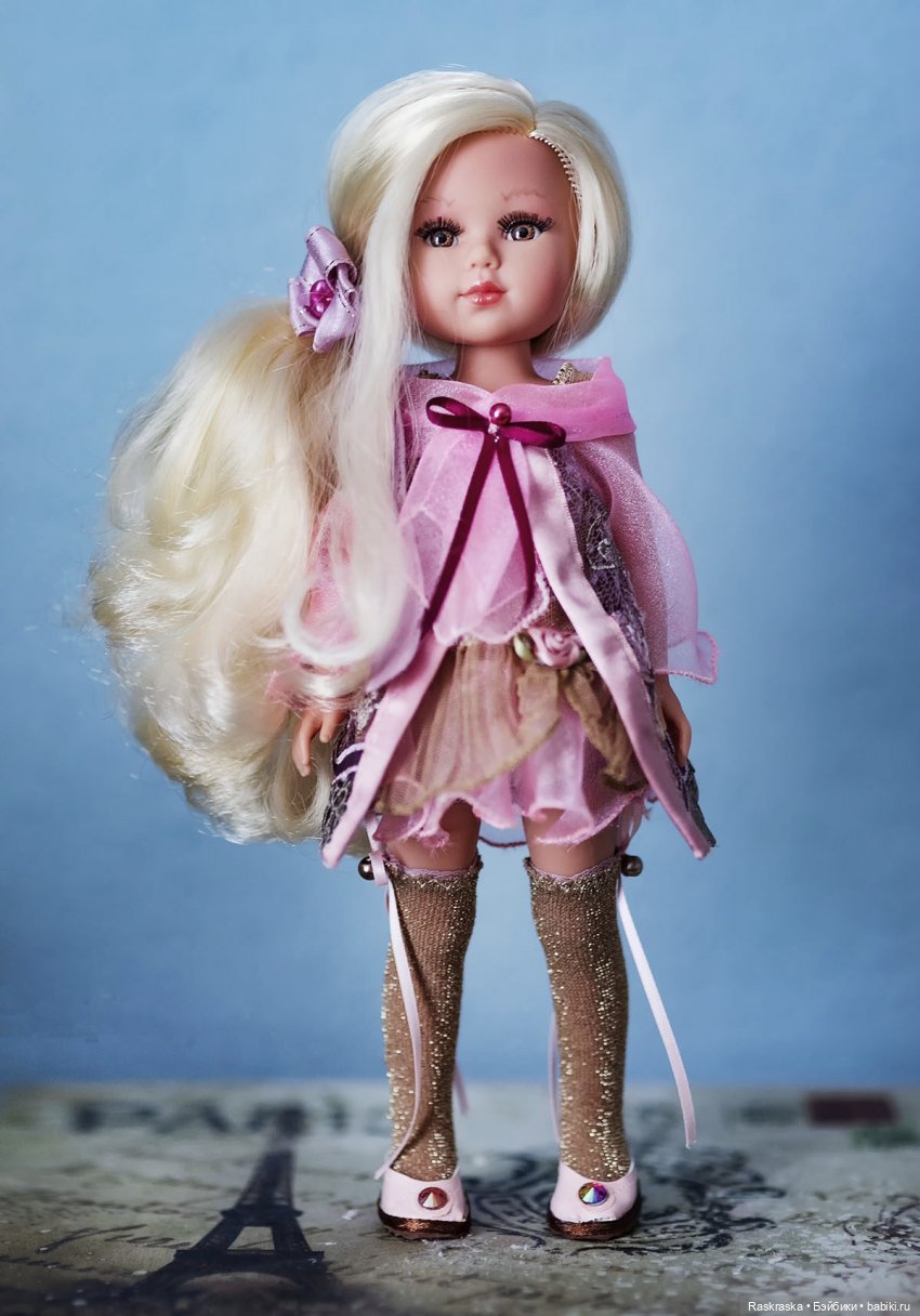 Новый наряд для малышки Llorens ( и Паолкин заодно покажу)