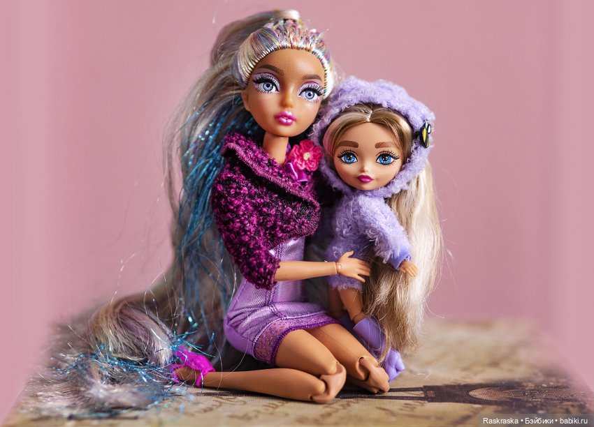 Детка Barbie Extra Minis сестренку нашла (фото 3)