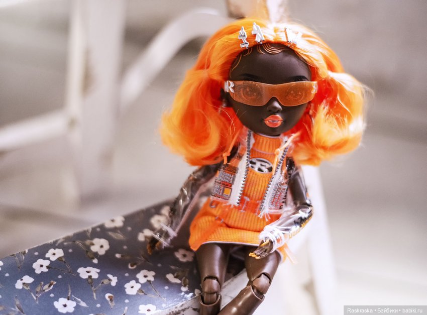 Michelle St.Charles - как же я ее сразу не разглядела... недооцененная Радужка пятой серии Rainbow High (фото 5)