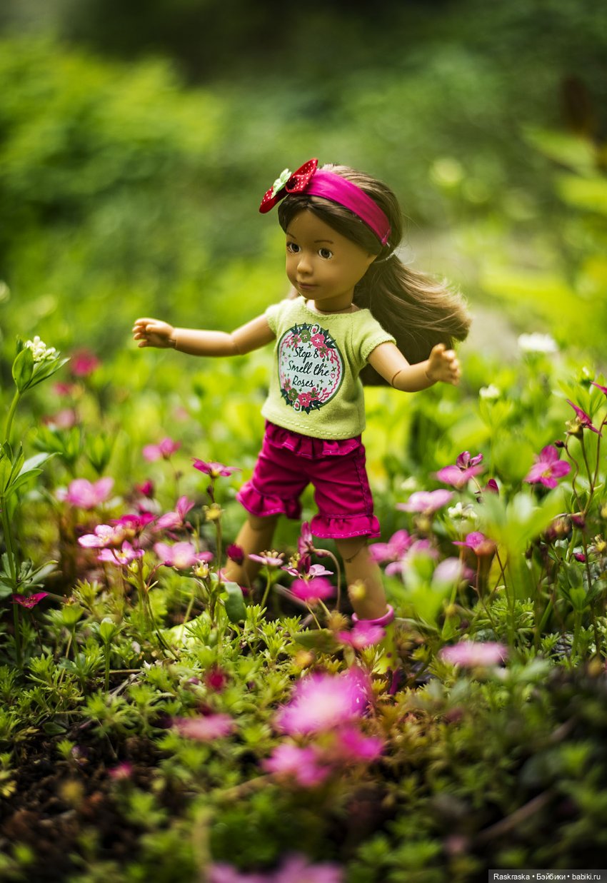 София Sofia Kruselings в весеннем саду (фото 5)