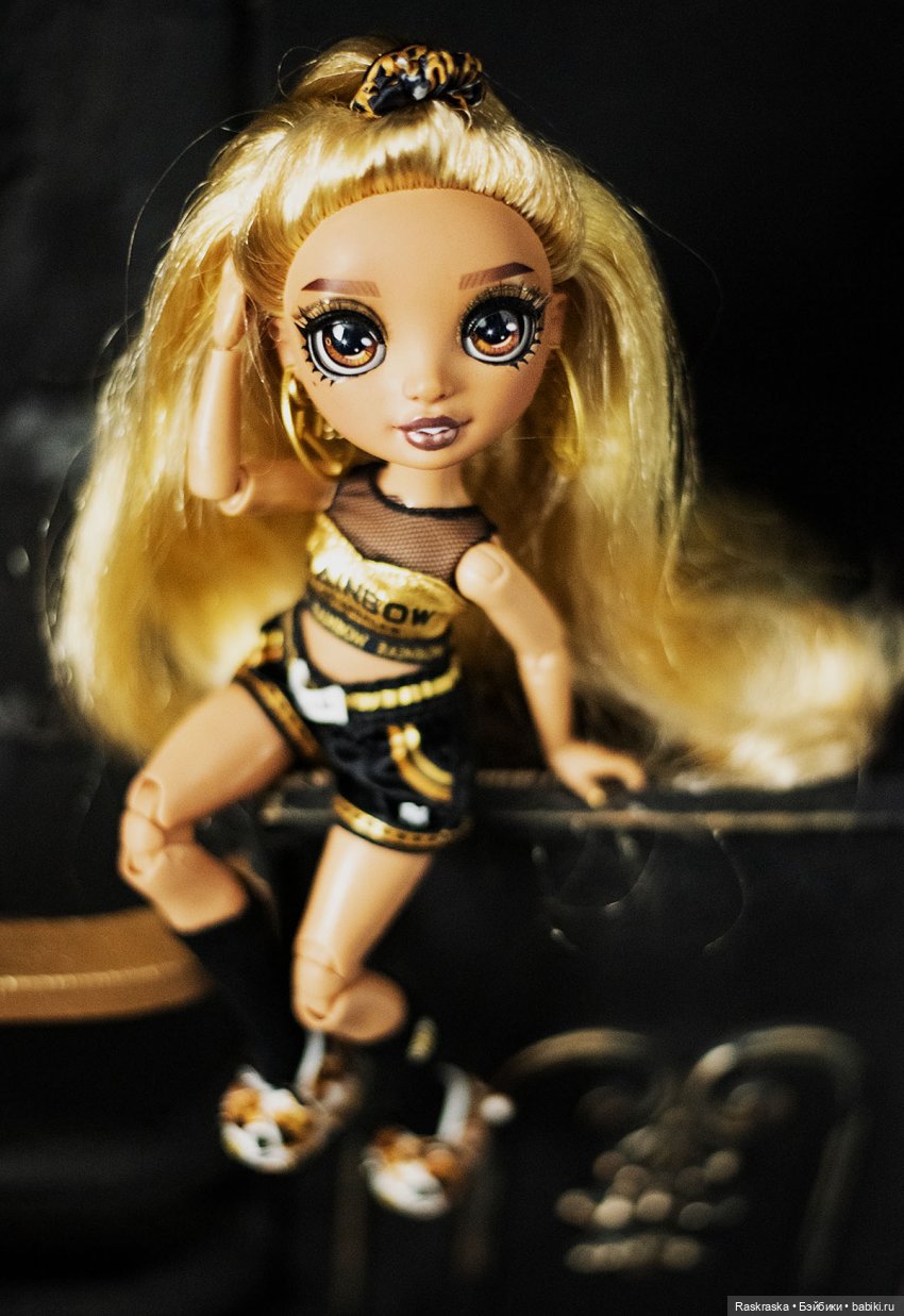 Marisa Golding Rainbow High. Поселилась еще одна радужная пижамка