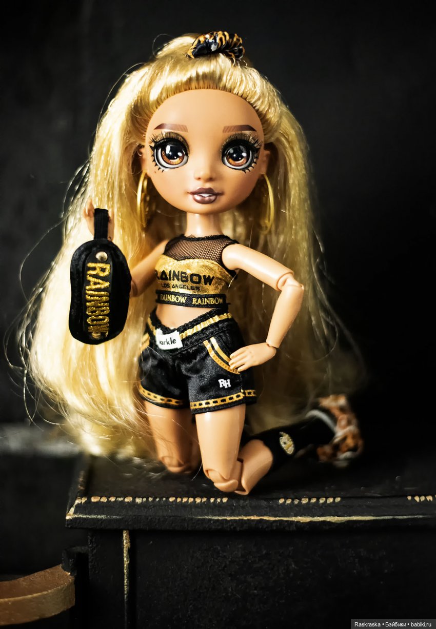Marisa Golding Rainbow High. Поселилась еще одна радужная пижамка