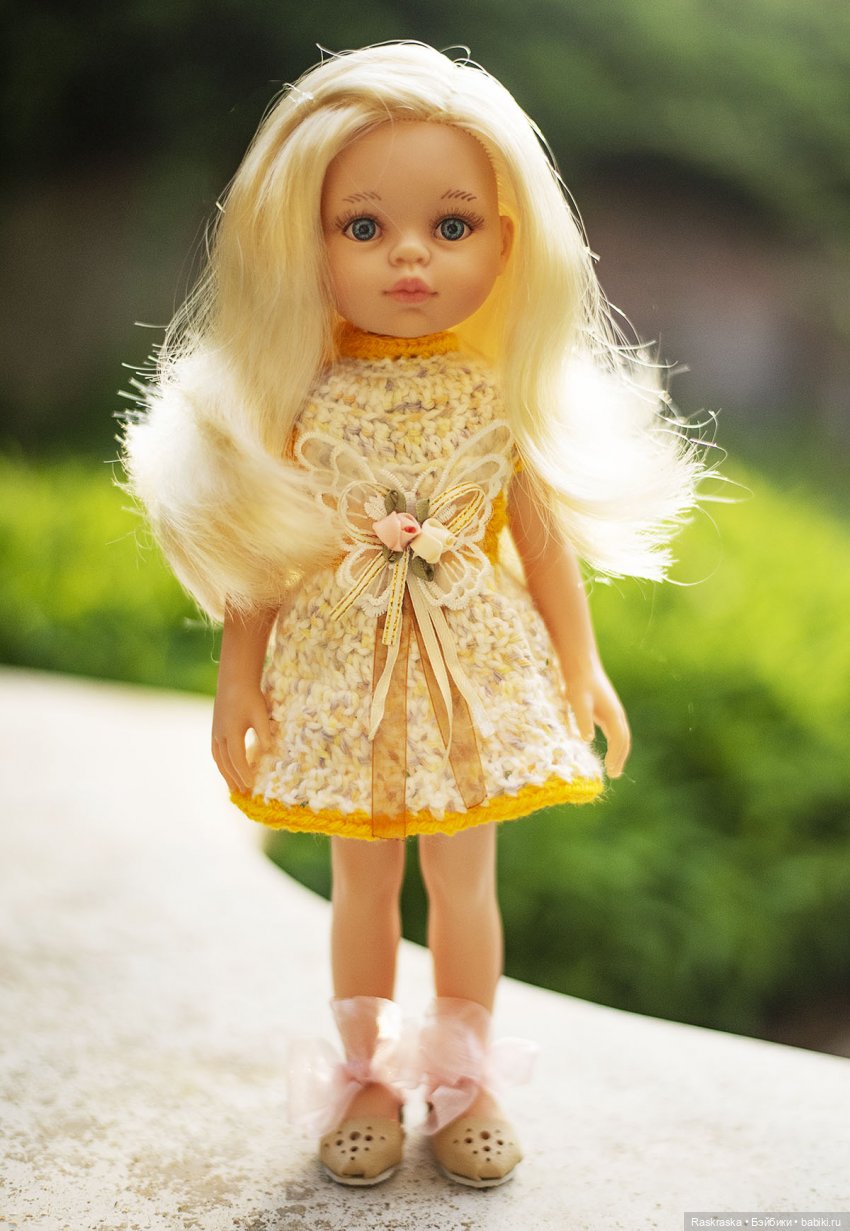 Паолкин наряд и весеннее солнышко