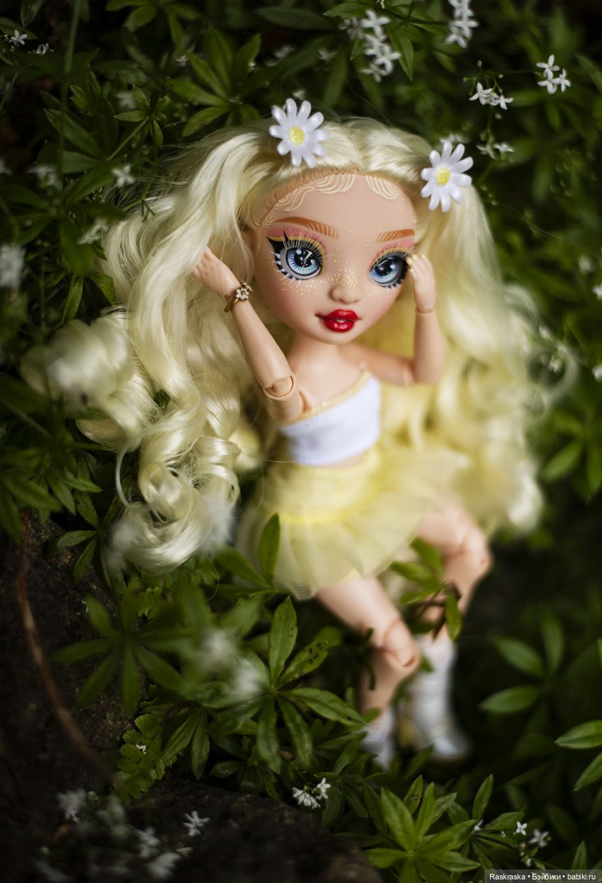Ромашечка моя неожиданная Delilah Fields Rainbow High (фото 8)