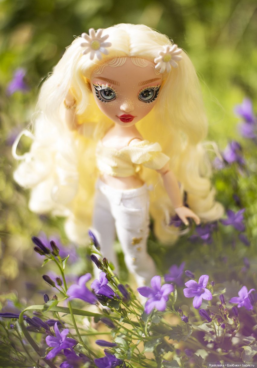 Ромашечка моя неожиданная Delilah Fields Rainbow High (фото 10)