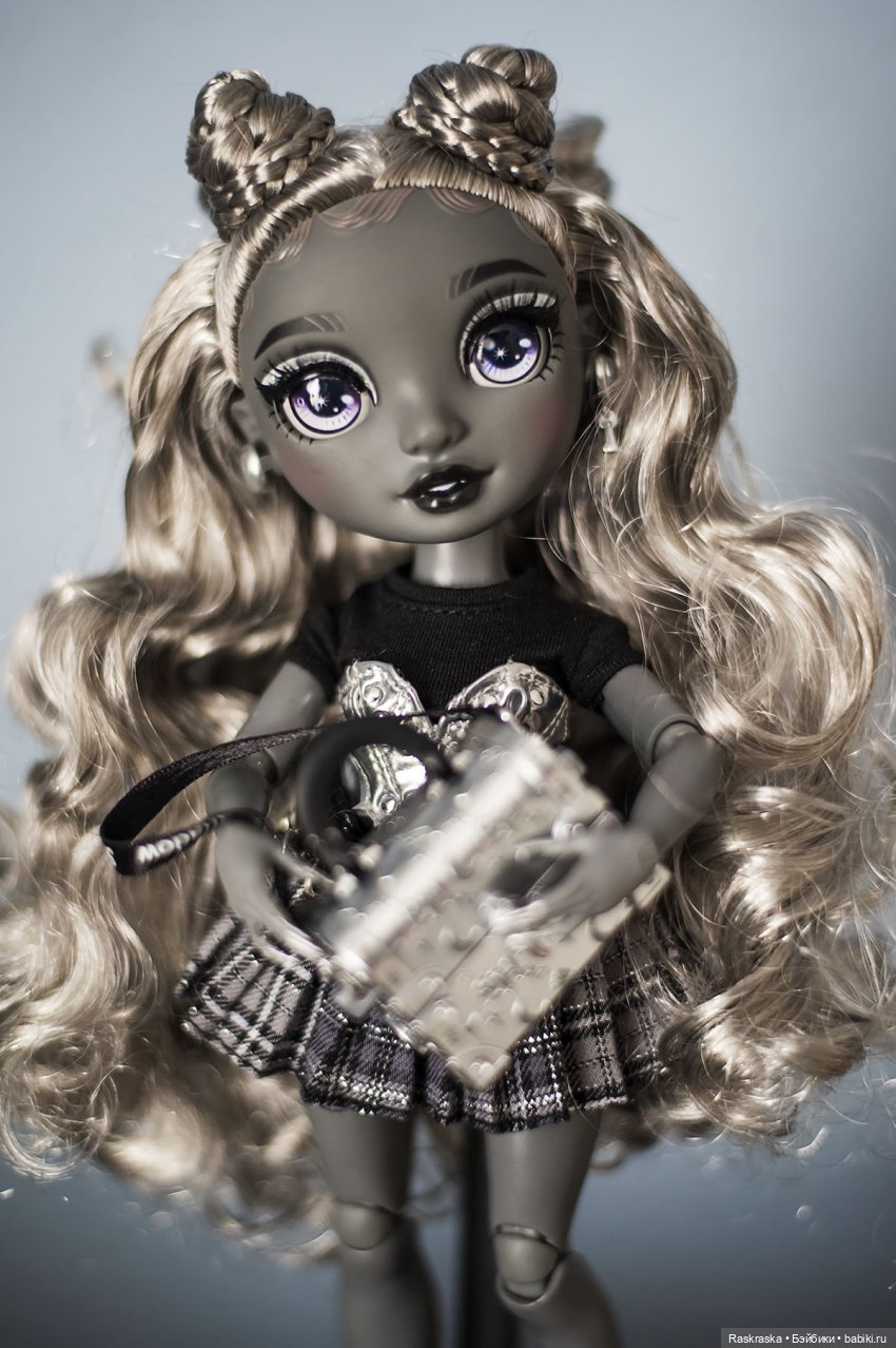 Радужные Солнце и Луна Sunny & Luna Madison Rainbow High (фото 8)