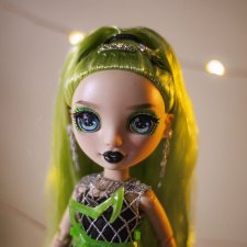 Новенькая Джейд Jade Hunter Fantastic Fashion Rainbow High