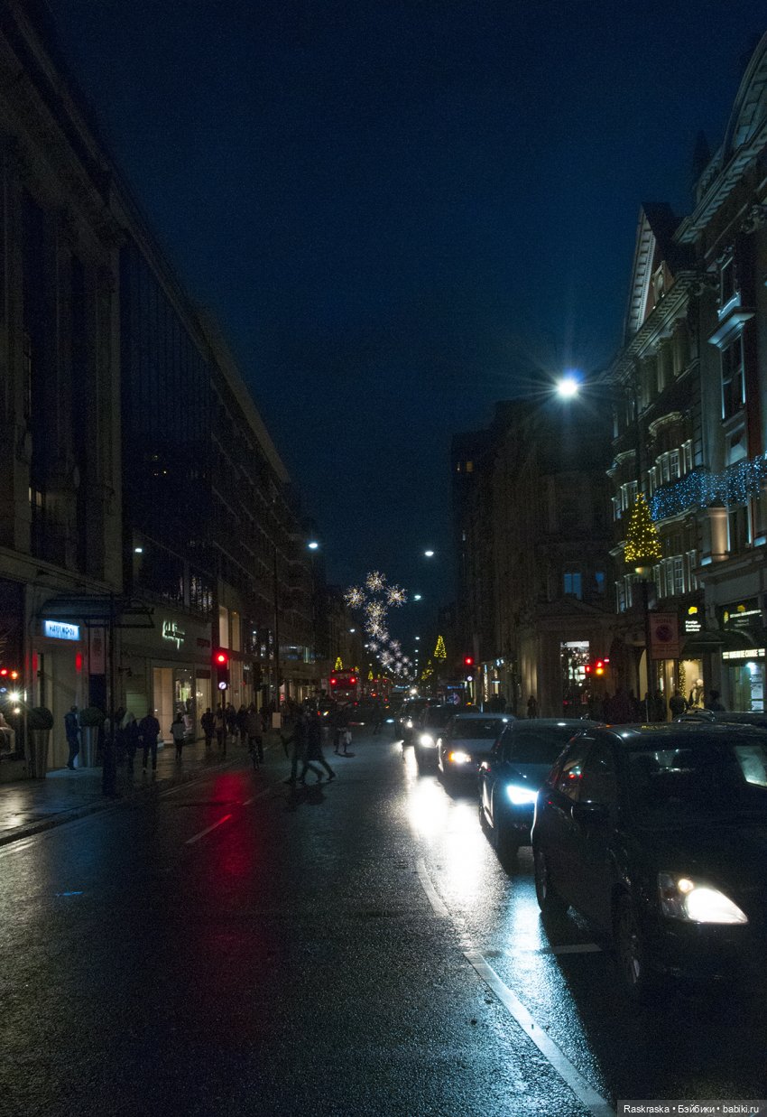 Лондон перед Рождеством - взгляд как будто бы туриста. Архивное