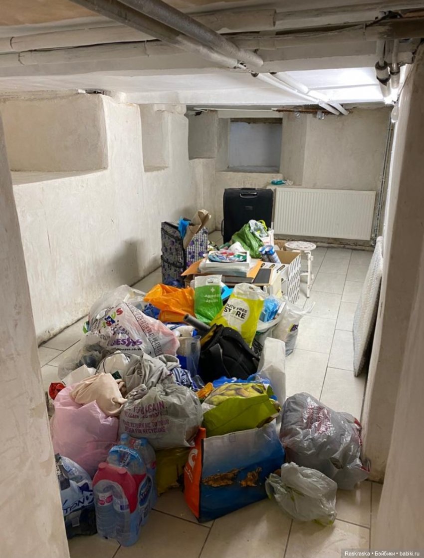 Подземелье счастья | Бэйбики Подземелье счастья — Хранение кукол и материалов: организация рабочего места (фото 6)