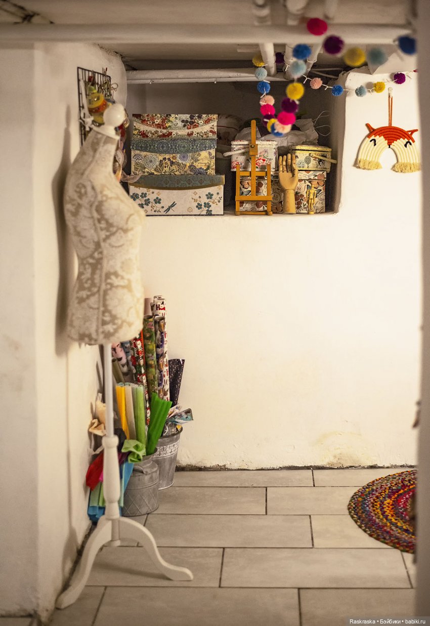 Подземелье счастья | Бэйбики Подземелье счастья — Хранение кукол и материалов: организация рабочего места