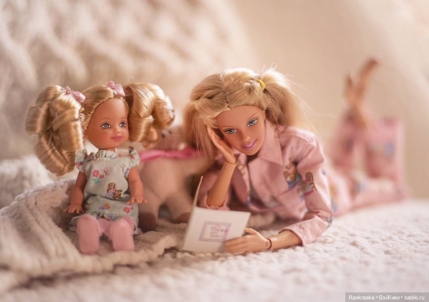 Сказки на ночь - Барби и одна из самых красивых Келли в одном наборе (фото 9)