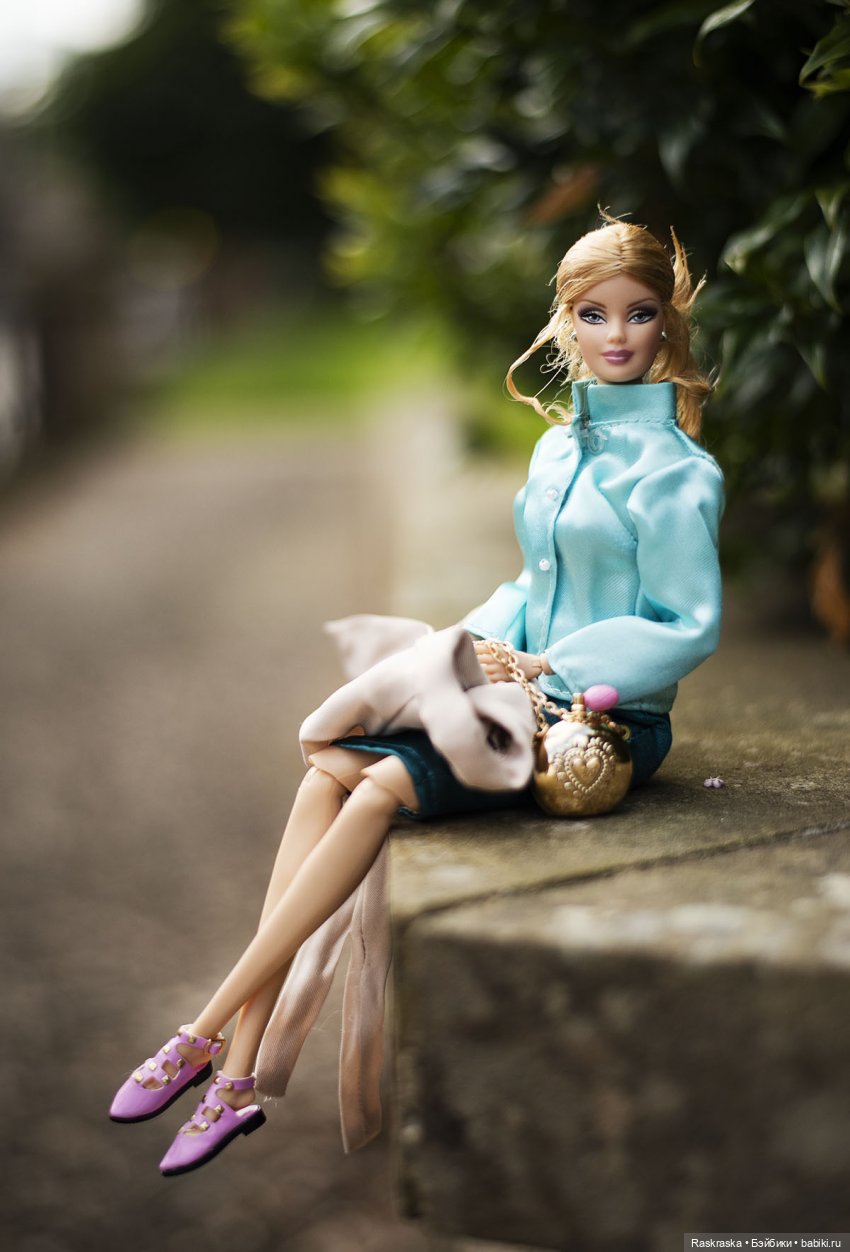 Принцесса Всея Исландии Хельга посетила Эдинбург (многобуквие и многофоточье)