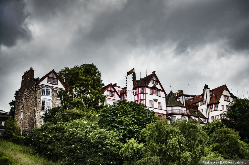 Принцесса Всея Исландии Хельга посетила Эдинбург (многобуквие и многофоточье)