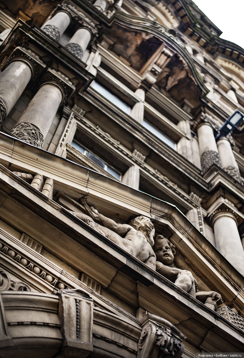 Принцесса Всея Исландии Хельга посетила Эдинбург (многобуквие и многофоточье)