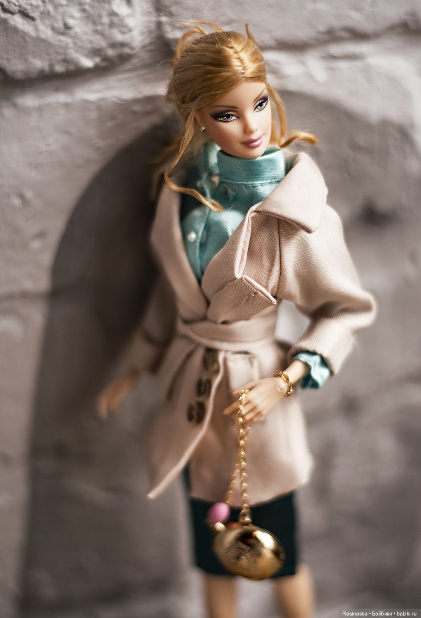 Принцесса Всея Исландии Хельга посетила Эдинбург (многобуквие и многофоточье)