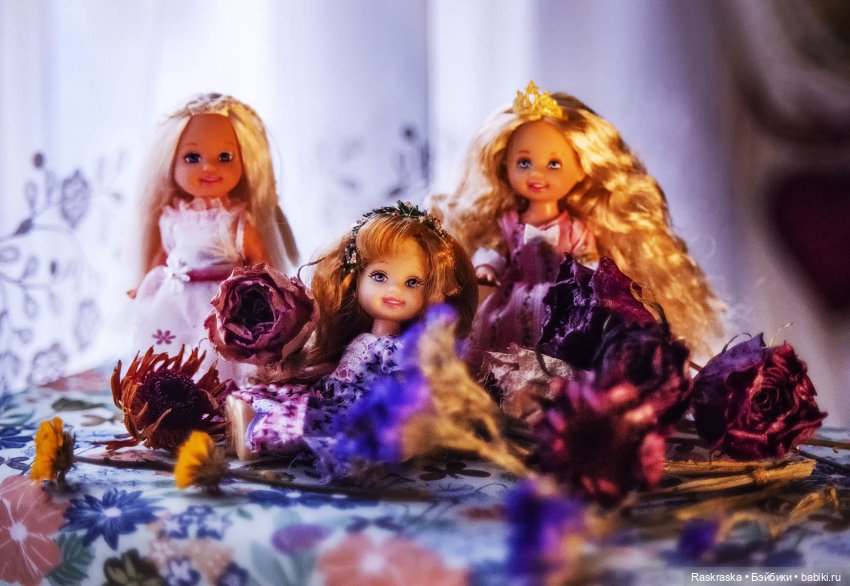 Колокольчиковые феи встретили подругу, и еще раз о засушивании цветов