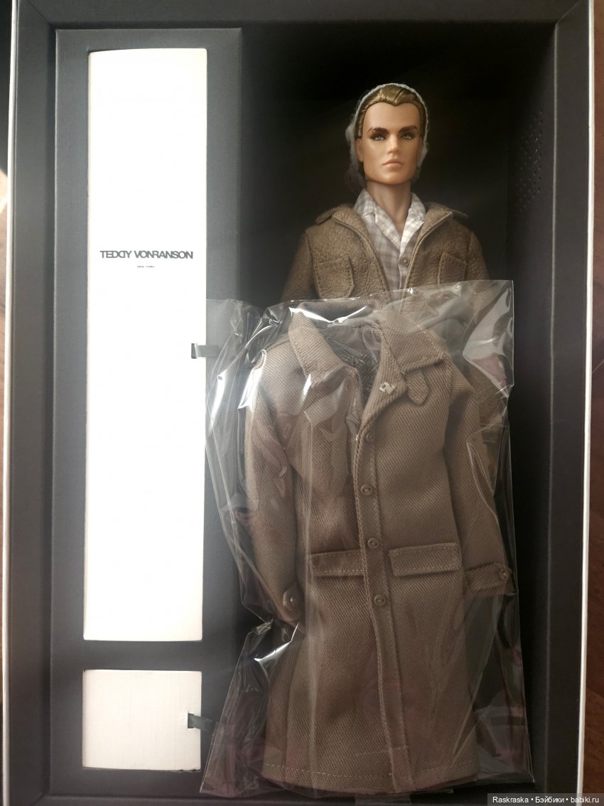 Noah Faraday Back To New York - вывела на улицу для пробных фото:) (фото 3)