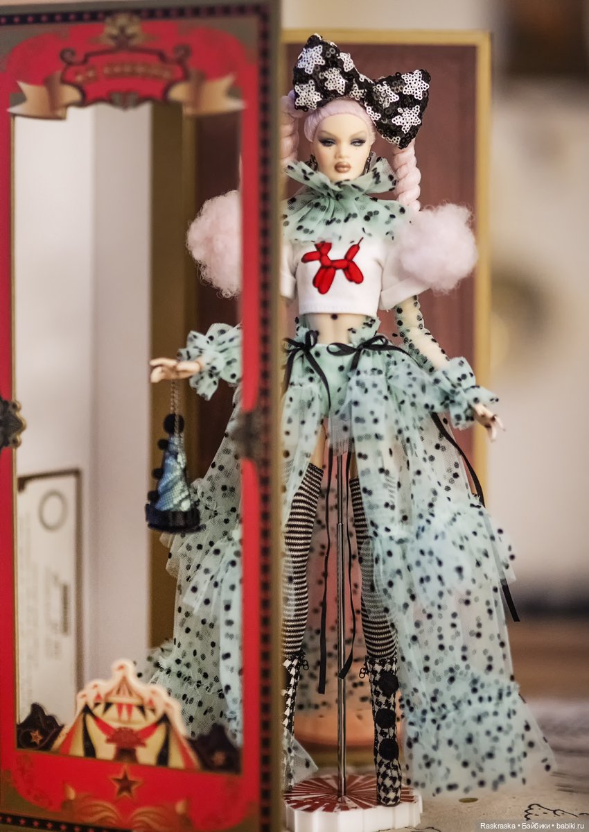 Clownesque Nadja Rhymes - распаковалась и сфотографировалась:):)📸 (фото 7)