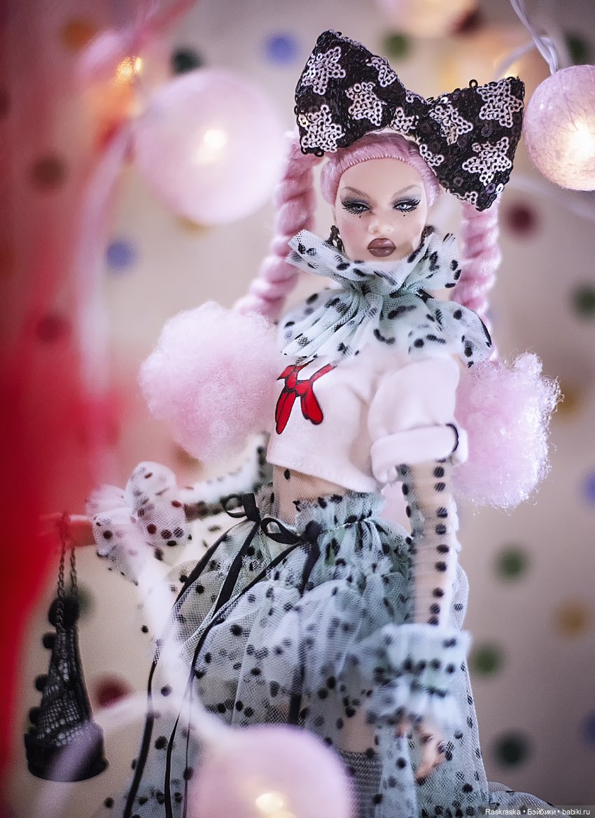 Clownesque Nadja Rhymes - распаковалась и сфотографировалась:):)📸