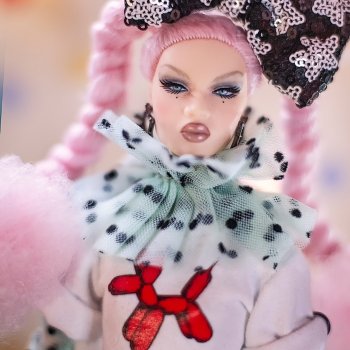 Clownesque Nadja Rhymes - распаковалась и сфотографировалась:):)📸