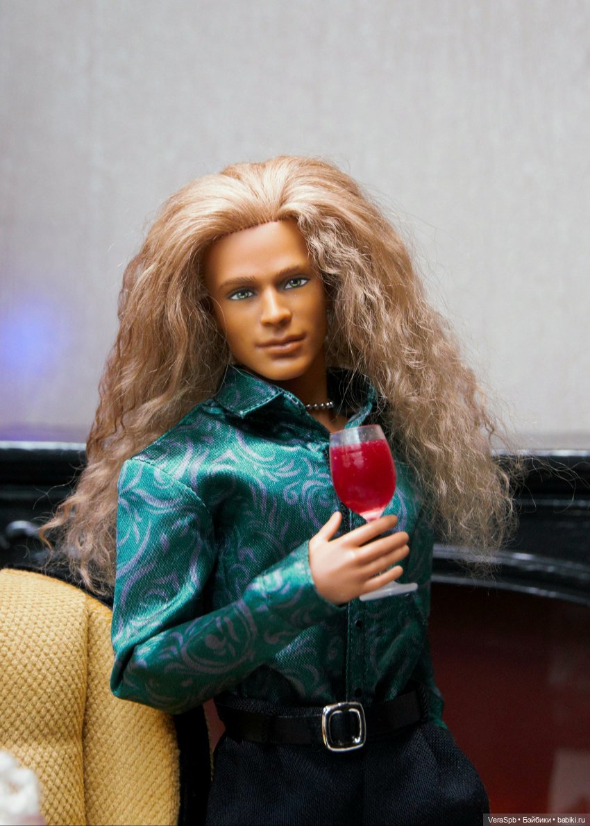 1 января — Куклы Barbie (Барби): Looks