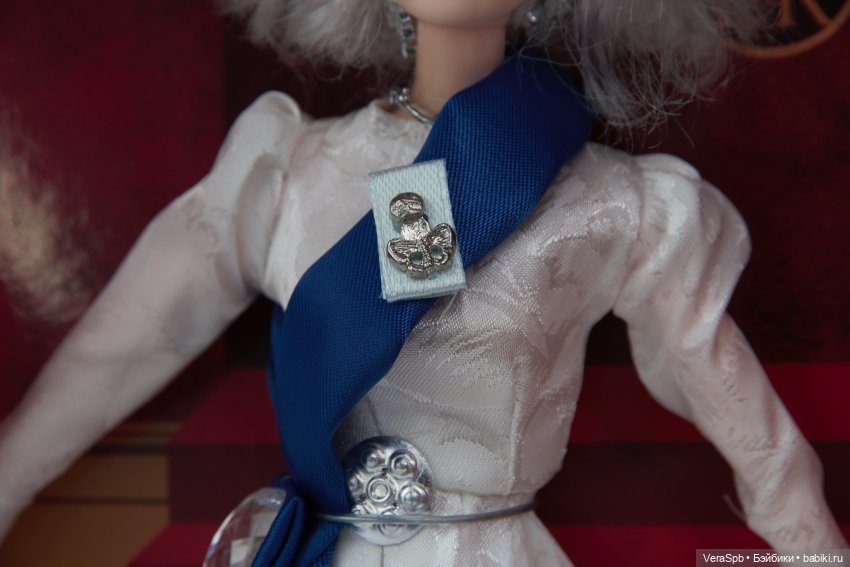 Королевский стриптиз с разоблачением (фото 6)