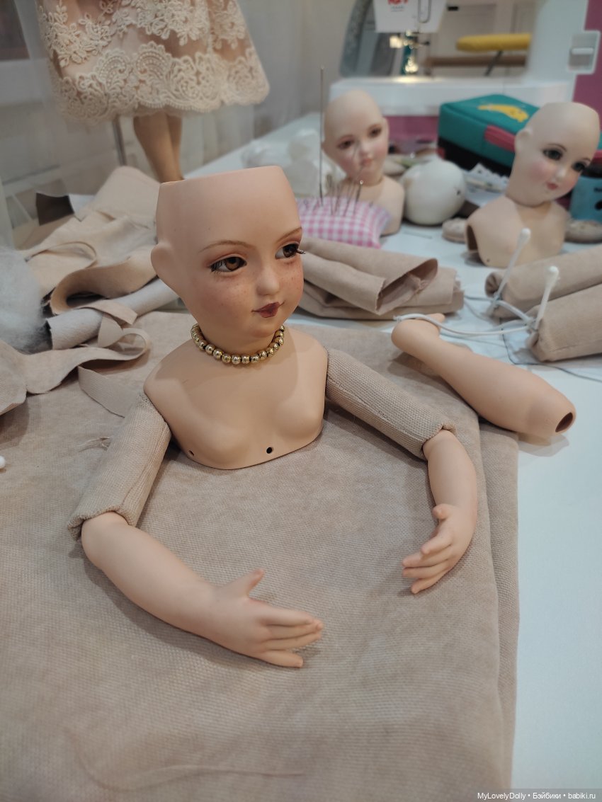 Сборка будуарной куклы из фарфора
