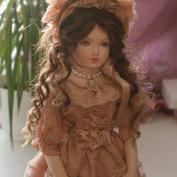 С чего начинается фарфоровая кукла