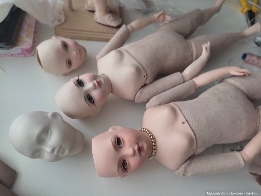 Рабочие будни кукольника фарфориста