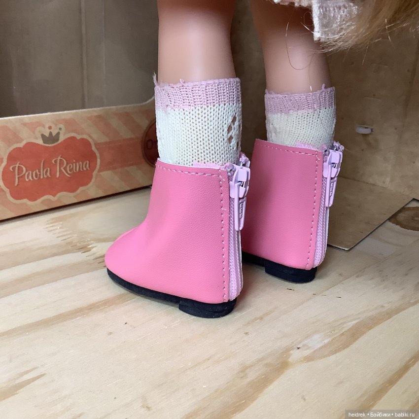 Мини-обзор куклы Ноэлия Noelia 32 cm | Бэйбики Мини-обзор куклы Ноэлия Noelia 32 cm (фото 10)