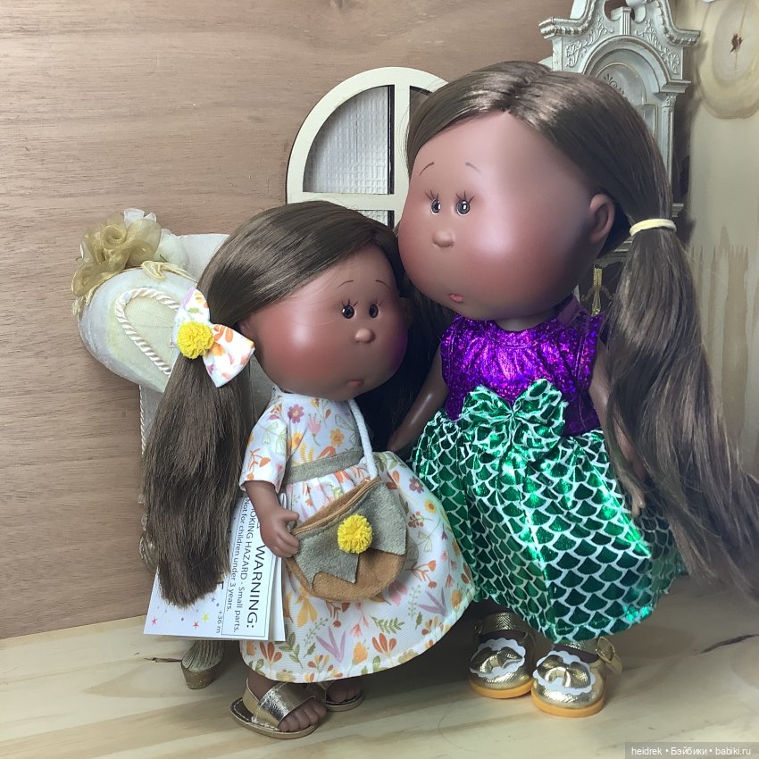 Little Mia 23 cm. Розовые кудряшки, коричневые девочка и мальчик