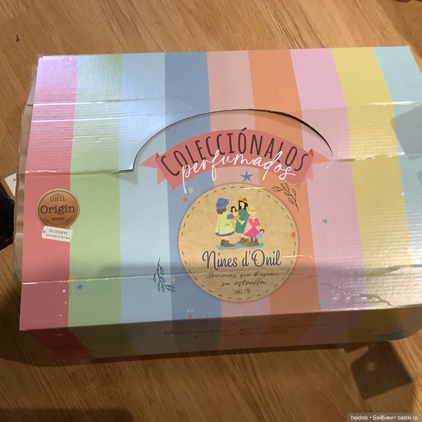 Розовые мини Мии: радужная и с беретом