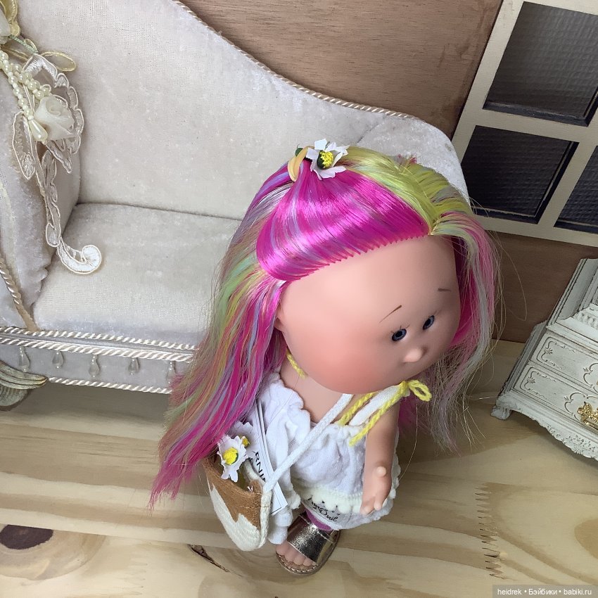 Розовые мини Мии: радужная и с беретом (фото 5)