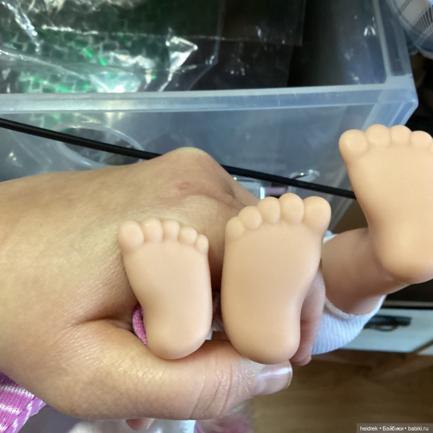 Какой длины и ширины стопа куклы маленькая Мия