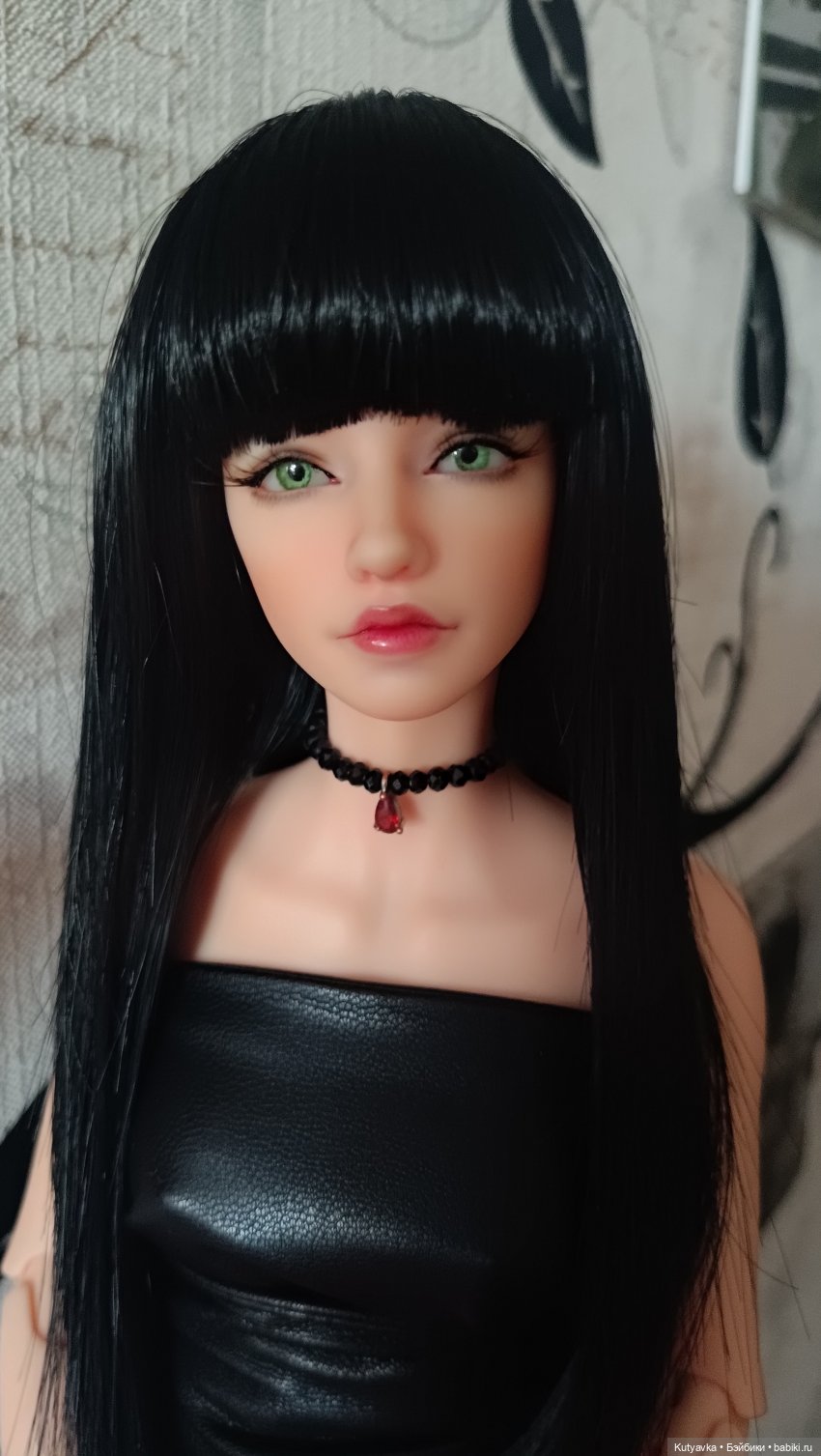 Новый образ 🩶 Vanessa Iplehouse (фото 4)