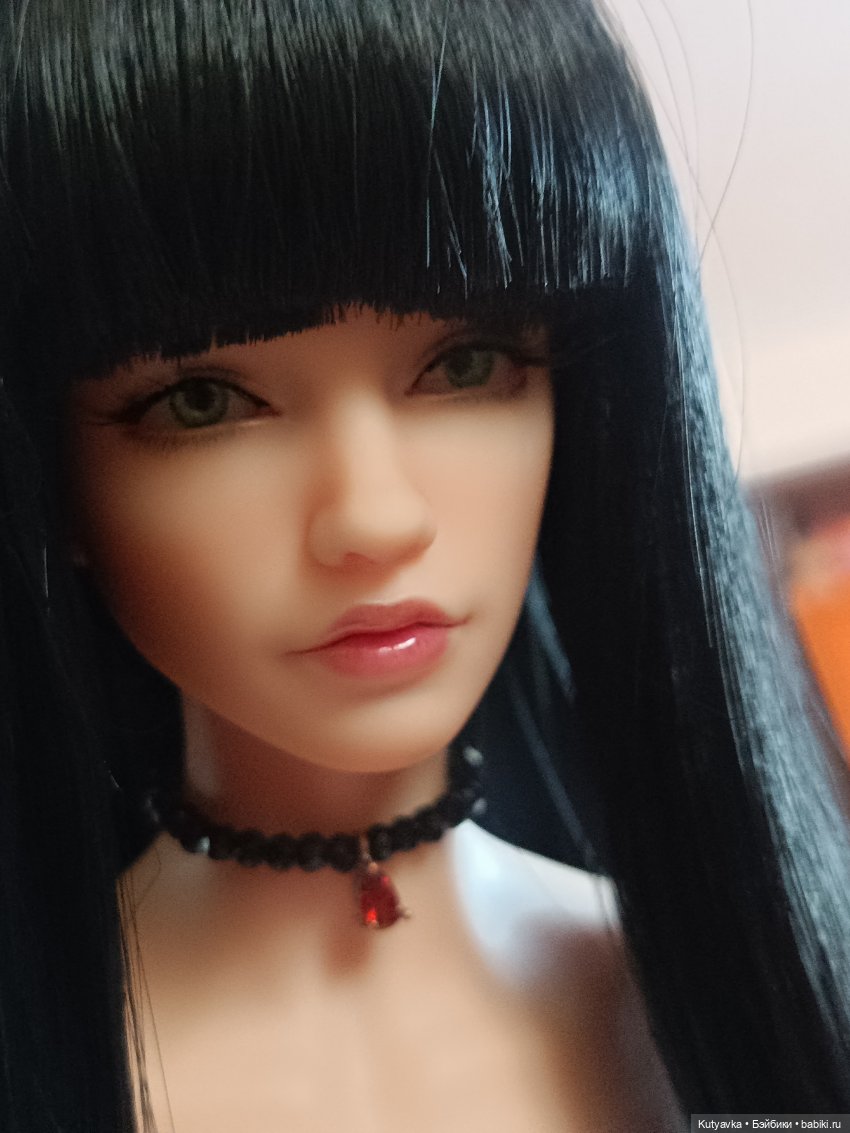 Новый образ 🩶 Vanessa Iplehouse (фото 5)