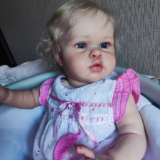 Кукла реборн из оригинального молда Ellie скульптора Ирины Капланской.