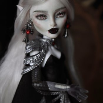 Мои 2 вампирши