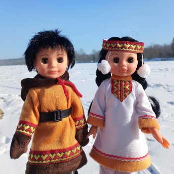 Северяне от "Весны" на прогулке