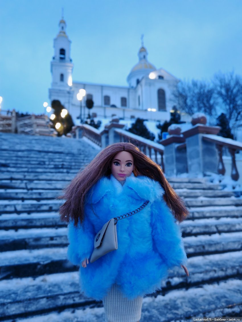 Новогодний город — Куклы Barbie (Барби): Looks