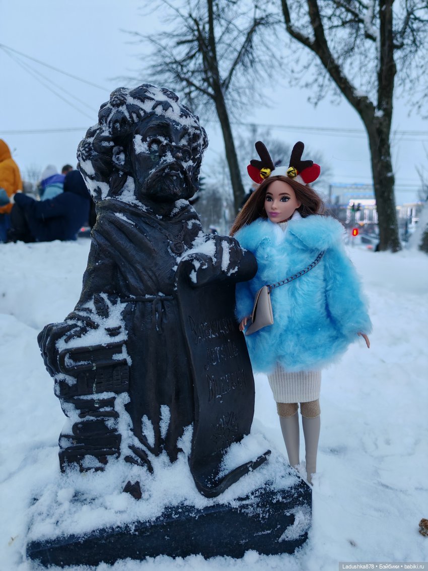 Новогодний город — Куклы Barbie (Барби): Looks