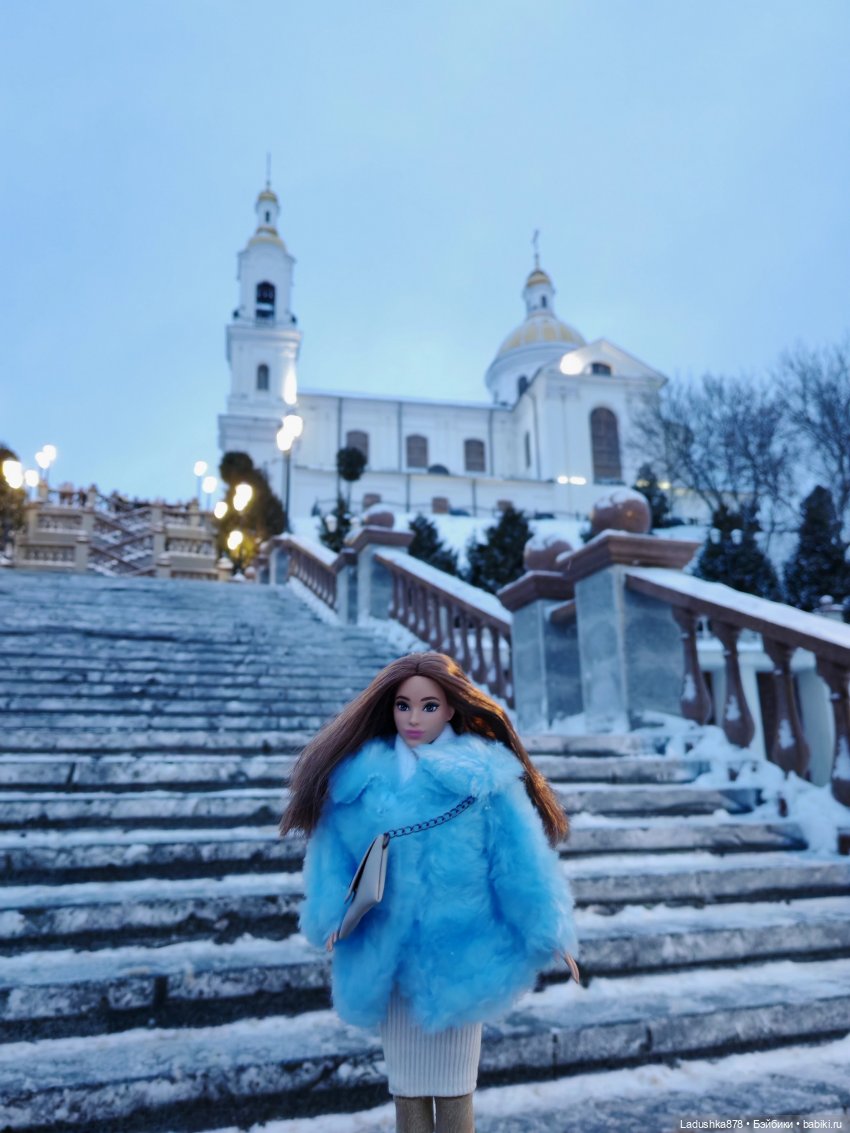 Новогодний город — Куклы Barbie (Барби): Looks